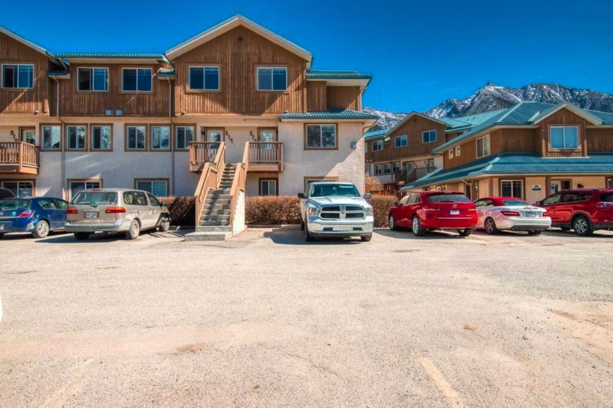 坎莫尔B212 Hot Tub, Ac X3, Parking, 2 Min To Banff Gate公寓 外观 照片